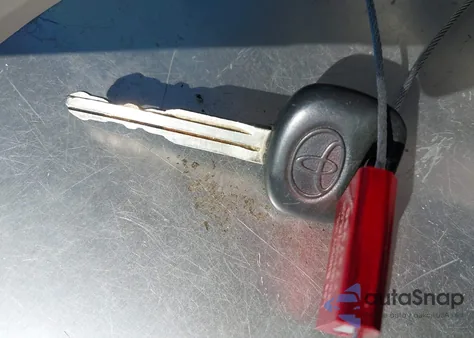 2003 Toyota Avalon Xls z USA, uszkodzony, nr VIN 4T1BF28B23U334838